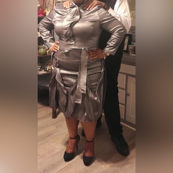 FORMAL DRESS - Picture 6 of 6